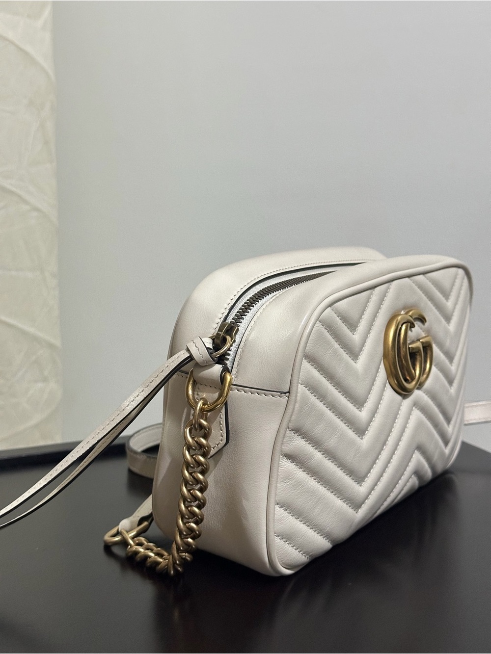 Gucci Marmont Medium Camera Bag with Gold Hardware - Picture 3 of 9